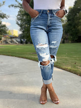 Load image into Gallery viewer, Distressed Boyfriend Jeans