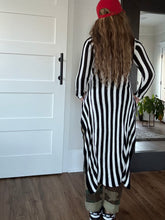 Load image into Gallery viewer, Striped Cross Front Top