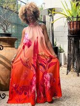 Load image into Gallery viewer, Wrinkle Texture Cropped Jumpsuit