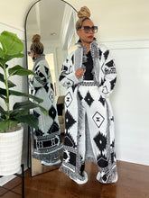 Load image into Gallery viewer, Aztec Print Sweater Set - Black