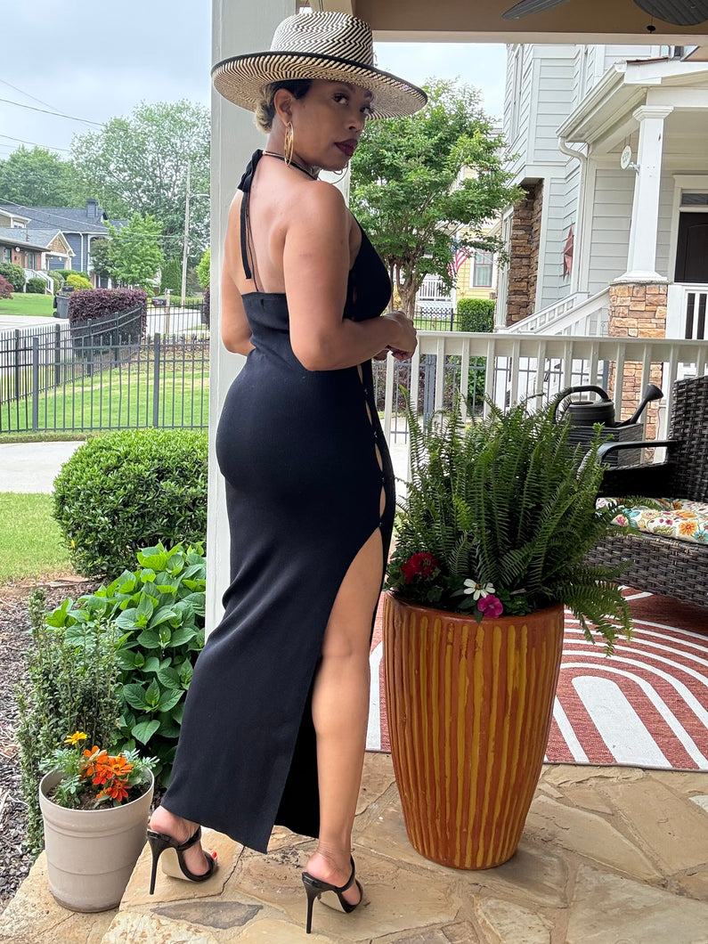 Keyhole Side Button Maxi