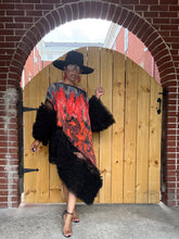 Load image into Gallery viewer, She’s A Statement Tunic Top