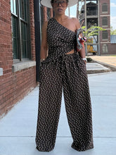Load image into Gallery viewer, Flowy Chocolate &amp; Vanilla Pant Set