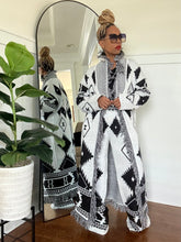 Load image into Gallery viewer, Aztec Print Sweater Set - Black