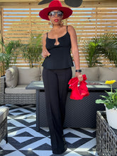 Load image into Gallery viewer, High Waisted Pintuck Pant - Black