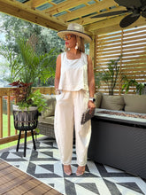 Load image into Gallery viewer, Stitched Detail Linen Set