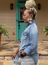 Load image into Gallery viewer, Soft Denim Tab Sleeve Shirt