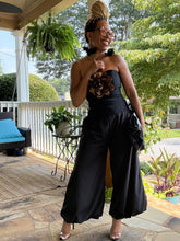 Load image into Gallery viewer, Rosette Strapless Bandage Top - Black