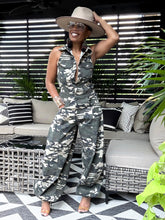 Load image into Gallery viewer, Open Back Camo Jumper