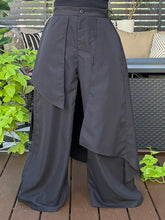 Load image into Gallery viewer, Skirted Overlay Street Pant