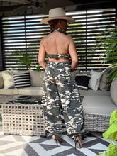Load image into Gallery viewer, Open Back Camo Jumper