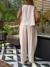Load image into Gallery viewer, Stitched Detail Linen Set