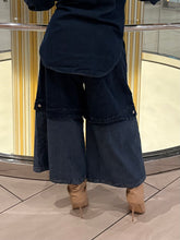 Load image into Gallery viewer, Contrast Cropped Denim Pant - Dark Blue