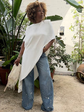 Load image into Gallery viewer, Speckled Wide Leg Jean (Small-XL)