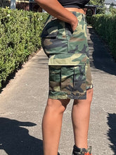 Load image into Gallery viewer, Camo Tactical Fatigues Shorts