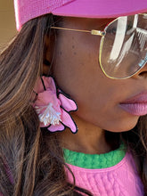 Load image into Gallery viewer, Trimmed Fabric Flower Earrings - Pink