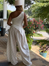 Load image into Gallery viewer, Asymmetrical Striped Flowy Pant
