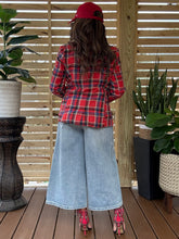 Load image into Gallery viewer, Classic Plaid Fitted Blazer