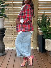 Load image into Gallery viewer, Classic Plaid Fitted Blazer