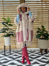 Load image into Gallery viewer, Oversized Hooded Fur Trimmed Cape