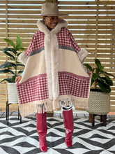 Load image into Gallery viewer, Oversized Hooded Fur Trimmed Cape