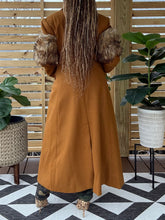 Load image into Gallery viewer, Tailored Fur Sleeve Detail Coat